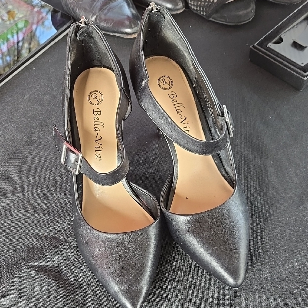Bella Vita Black Stiletto Heels with Ankle Strap